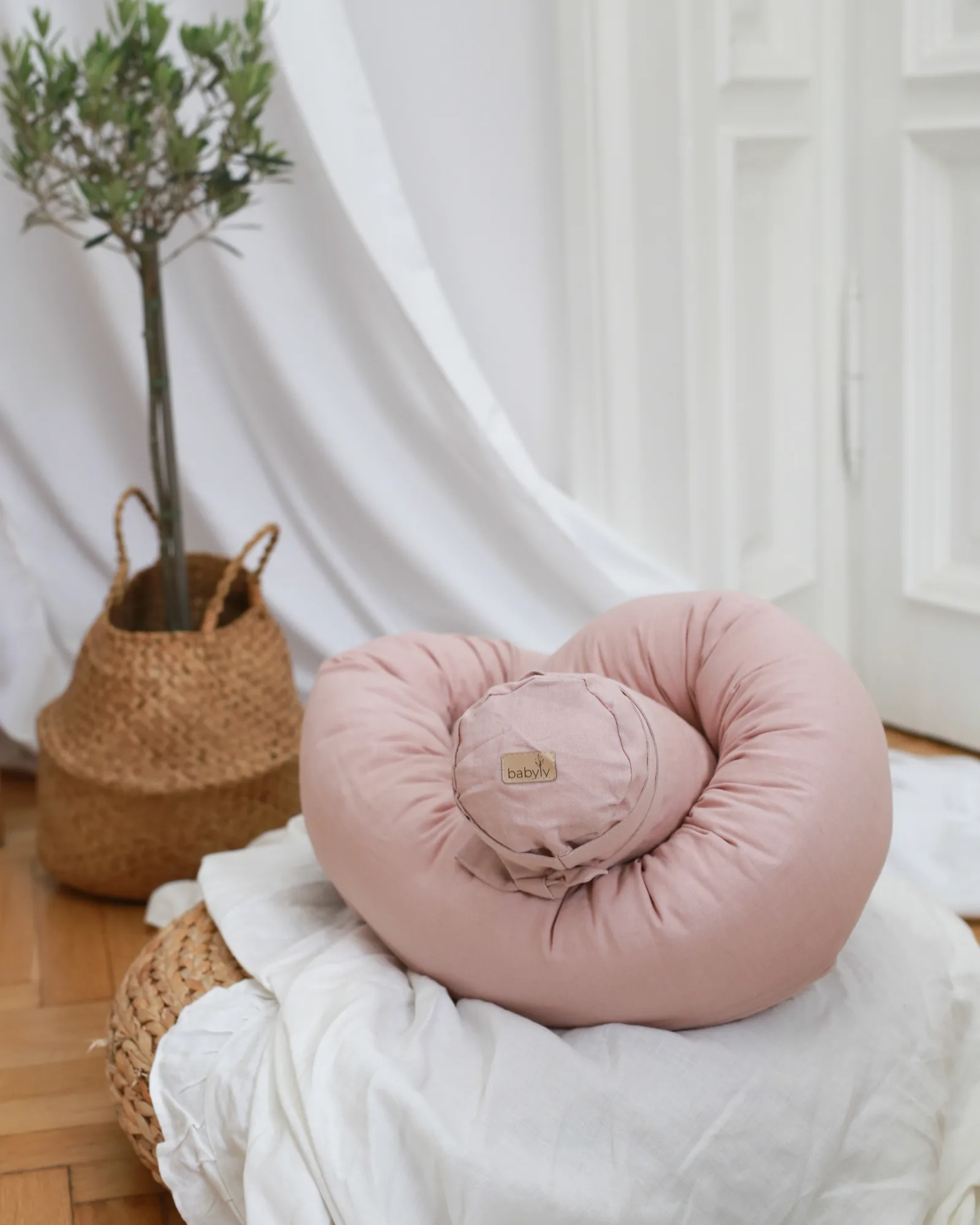 Tour de lit bébé sécurisé en lin – confort exceptionnel et protection optimale