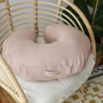 Coussin d’allaitement U en lin : confort absolu pour maman et bébé