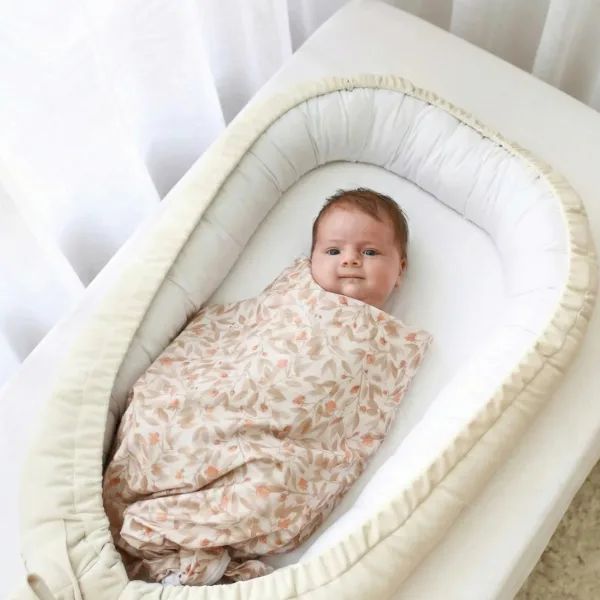 Cocon Confort Sécurité Bébé - Nid Douillet Rose pour Nouveau-né